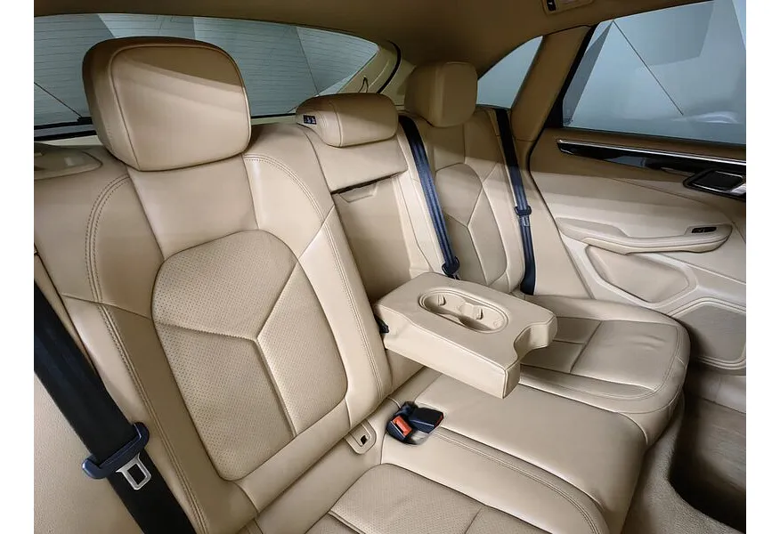 Porsche Macan S 3.0 PDK AWD (340 л.с.) Черный в АВИЛОН. Слайд №17