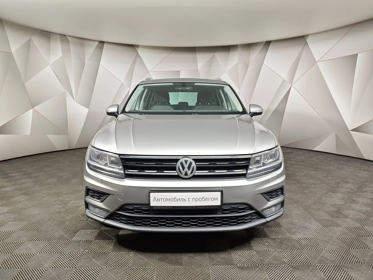 Volkswagen Tiguan 1.4 TSI BlueMotion DSG (150 л.с.) Sport&Style Серебристый в АВИЛОН. Слайд №7