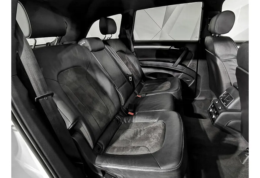 LIVE. Слайд №12