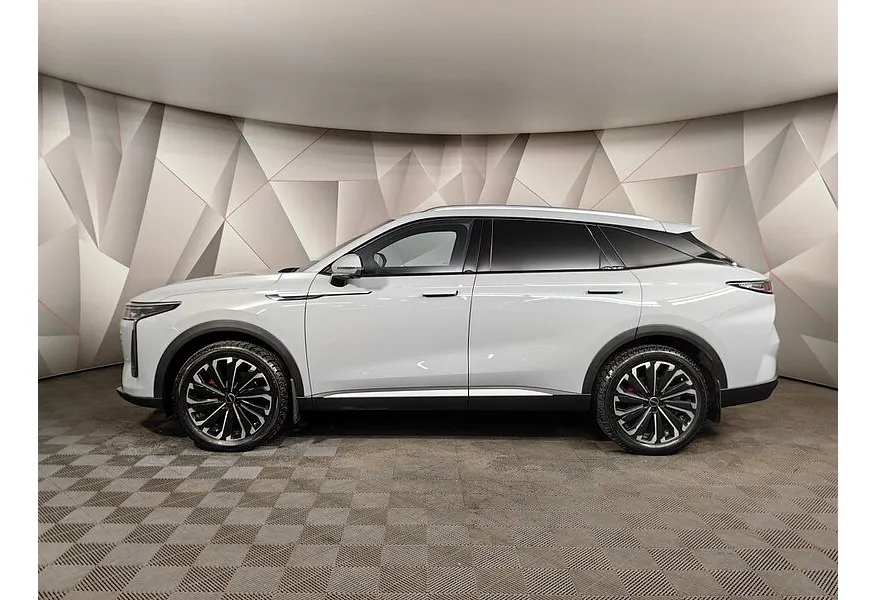 EXEED RX 2.0T DCT 4WD (249 л.с.) Platinum Серый в АВИЛОН. Слайд №5