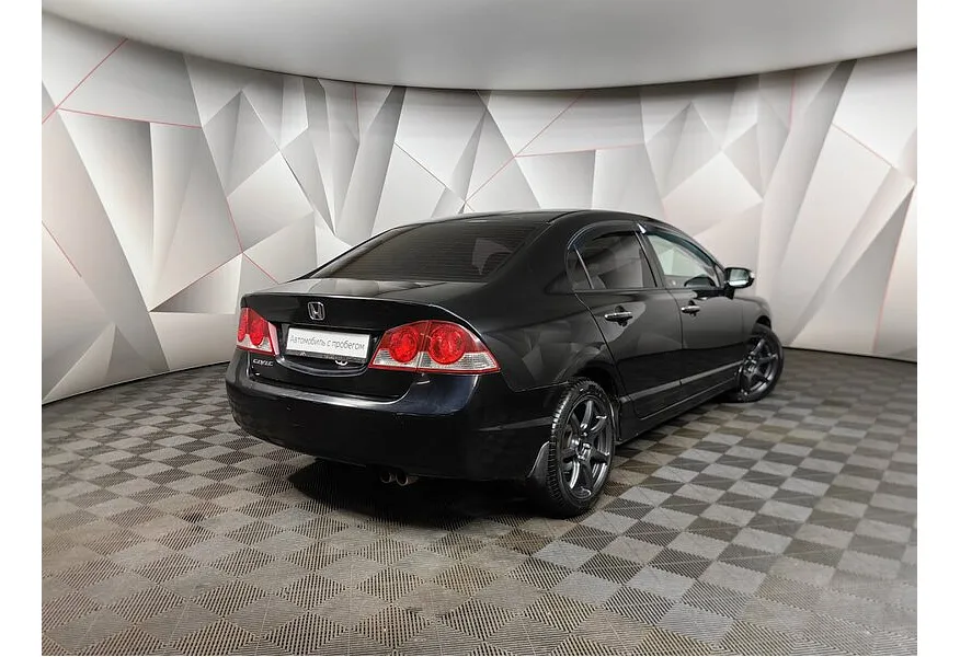 АВИЛОН - Honda Civic 1.8 AT (142 л.с.) Черный - slide 6