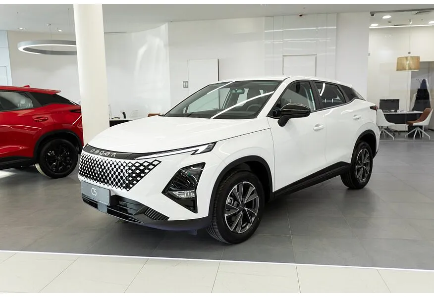 АВИЛОН - Omoda C5 1.6T DCT 4WD (150 л.с.) Drive Белый - slide 0