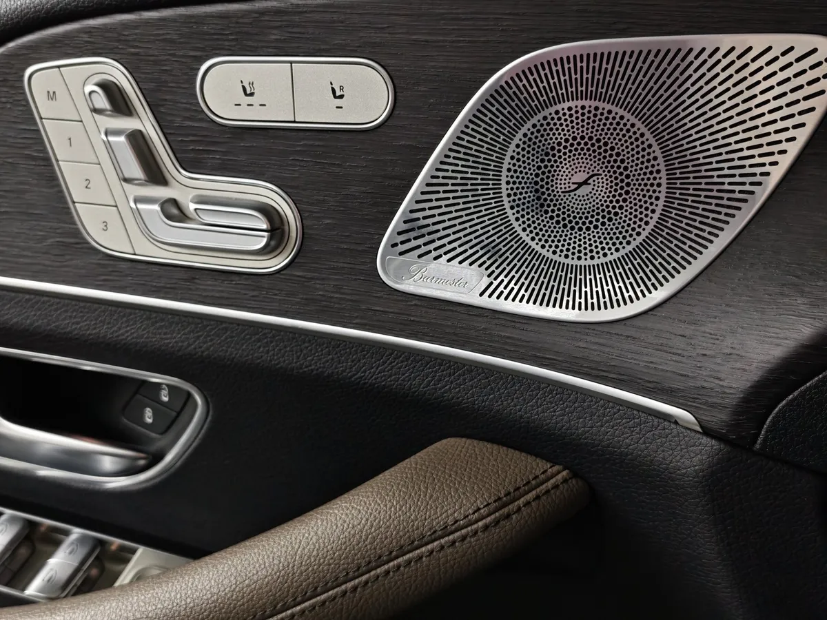 Mercedes-Benz GLE 350 4MATIC 9G-TRONIC (258 л.с.) Черный в АВИЛОН. Слайд №23