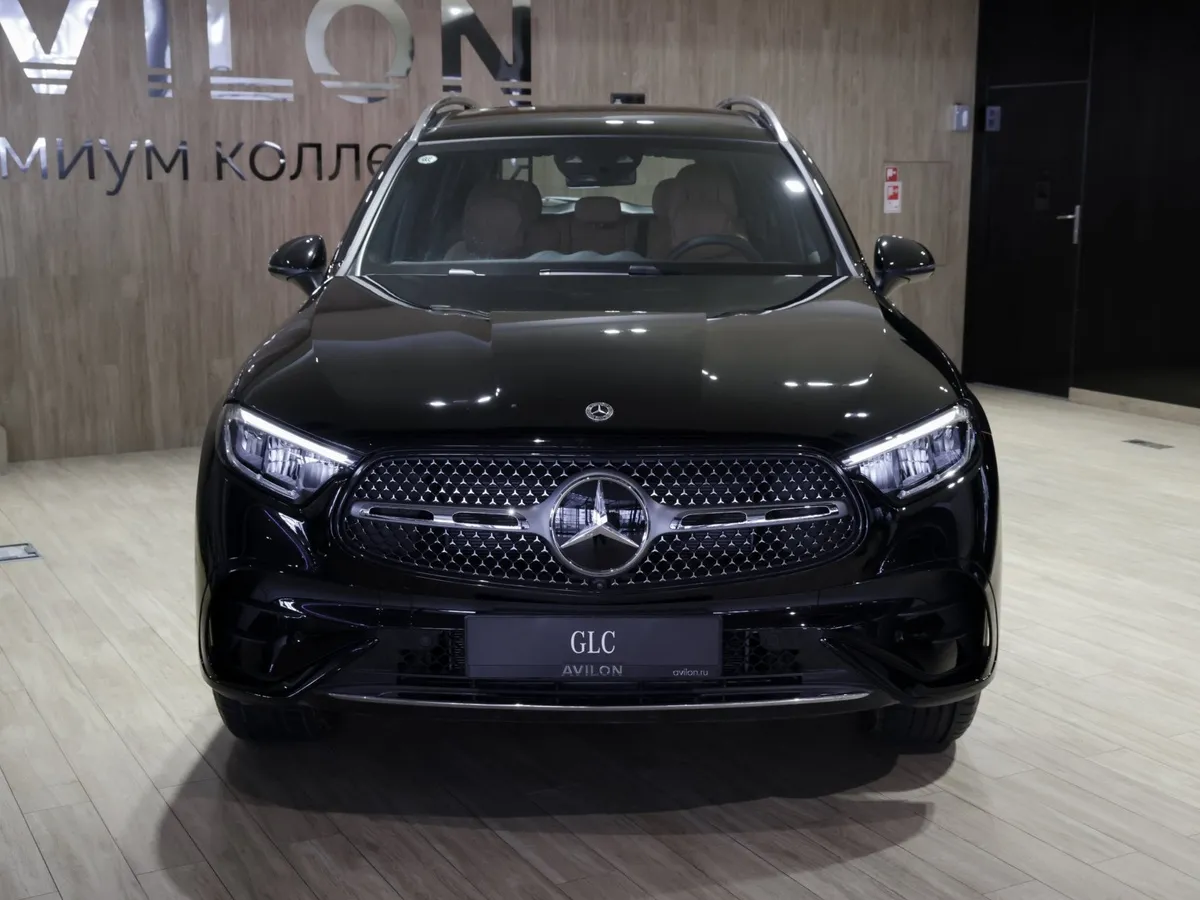 Mercedes-Benz GLC 260 L 9G-TRONIC 4MATIC (197 л.с.) Черный в АВИЛОН. Слайд №3