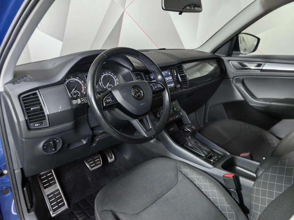 Skoda Kodiaq 1.4 TSI DSG (150 л.с.) Синий в АВИЛОН. Слайд №19
