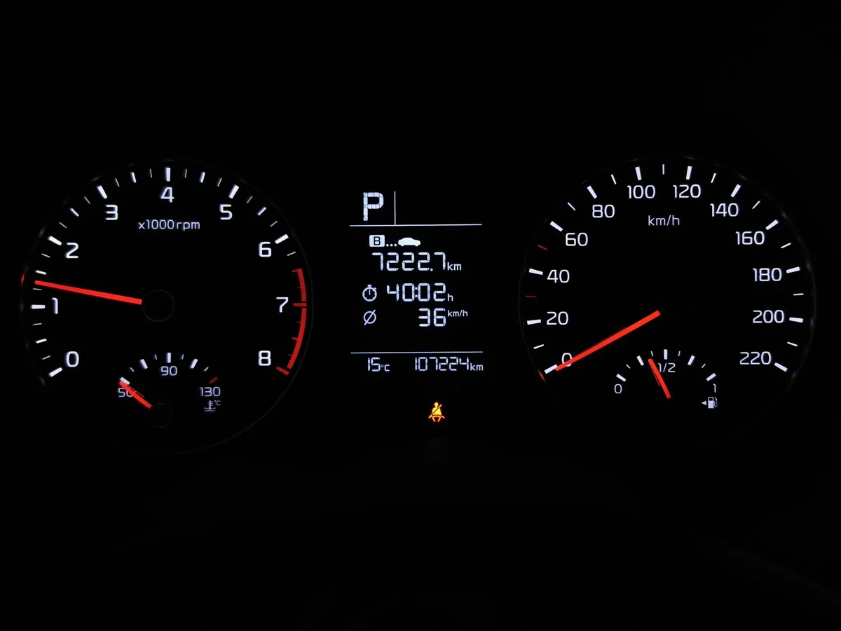 Kia Rio X 1.6 AT (123 л.с.) Luxe Черный в АВИЛОН. Слайд №17