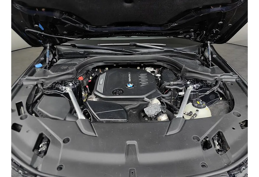 BMW 6 серия 620d xDrive Steptronic (190 л.с.) M Sport Pro Черный в АВИЛОН. Слайд №10