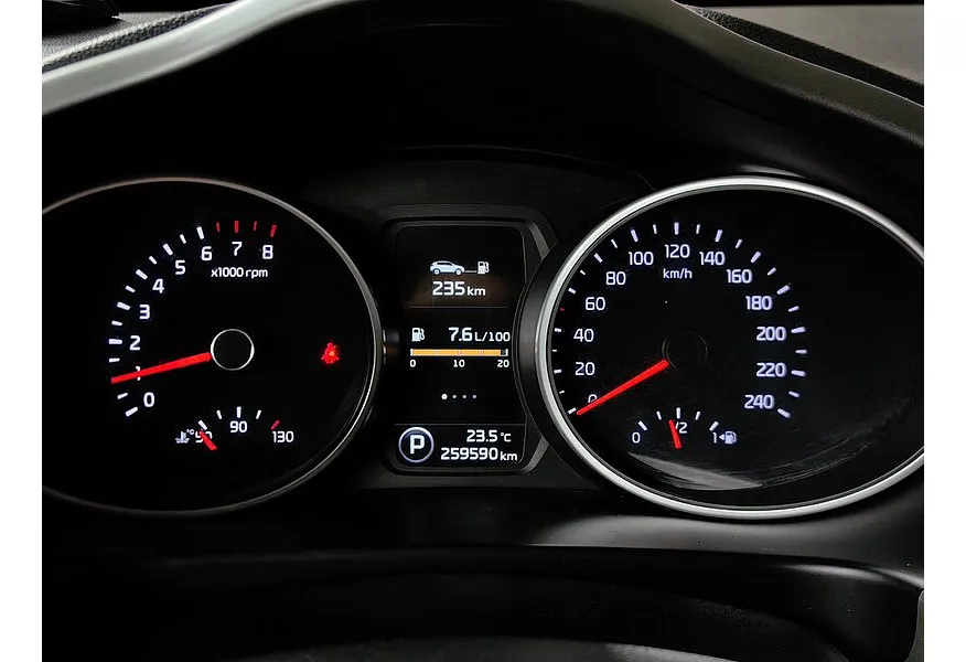 АВИЛОН - Kia Sportage 2.0 AT (150 л.с.) Черный - slide 18