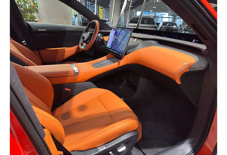 Xiaomi YU7 AT 4WD (690 л.с.) MAX Оранжевый в АВИЛОН. Слайд №8