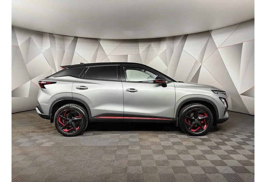 Omoda C5 1.6T DCT 4WD (150 л.с.) Supreme Комбинированный в АВИЛОН. Слайд №6