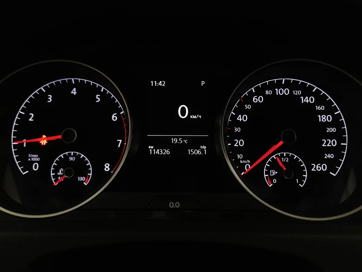 Volkswagen Golf 1.5 TSI DSG (130 л.с.) Черный в АВИЛОН. Слайд №17