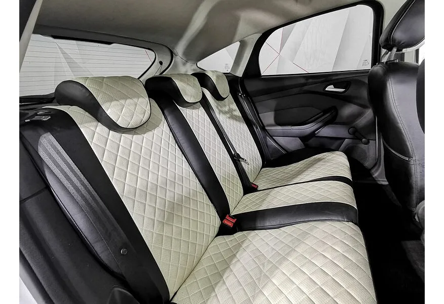 Ford Focus 1.6 MT (105 л.с.) Trend Серебристый в АВИЛОН. Слайд №16