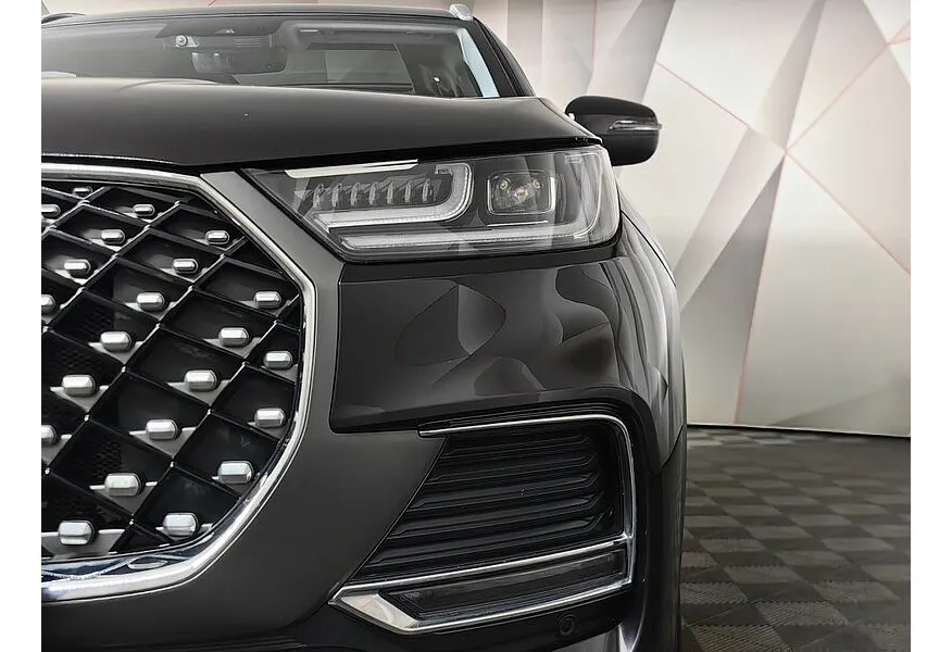 Chery Tiggo 8 Pro Max 2.0 AMT AWD (197 л.с.) Ultimate Фиолетовый в АВИЛОН. Слайд №10