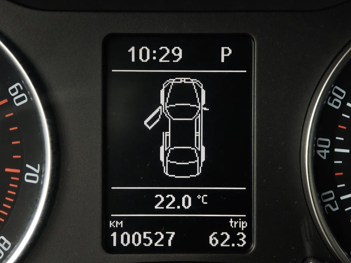Skoda Octavia 1.8 TSI AT (152 л.с.) Серебристый в АВИЛОН. Слайд №18