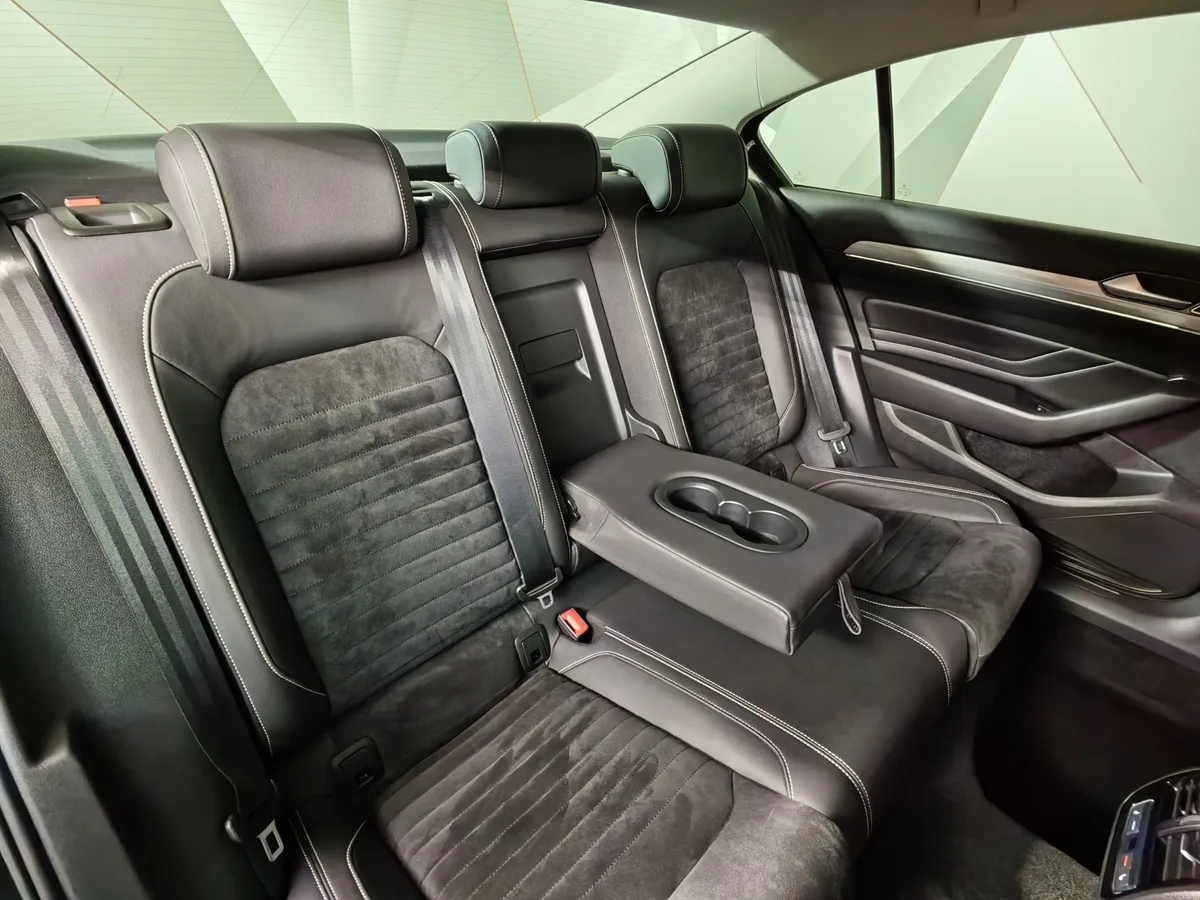 Volkswagen Passat 1.4 TSI DSG (150 л.с.) Business Коричневый в АВИЛОН. Слайд №17