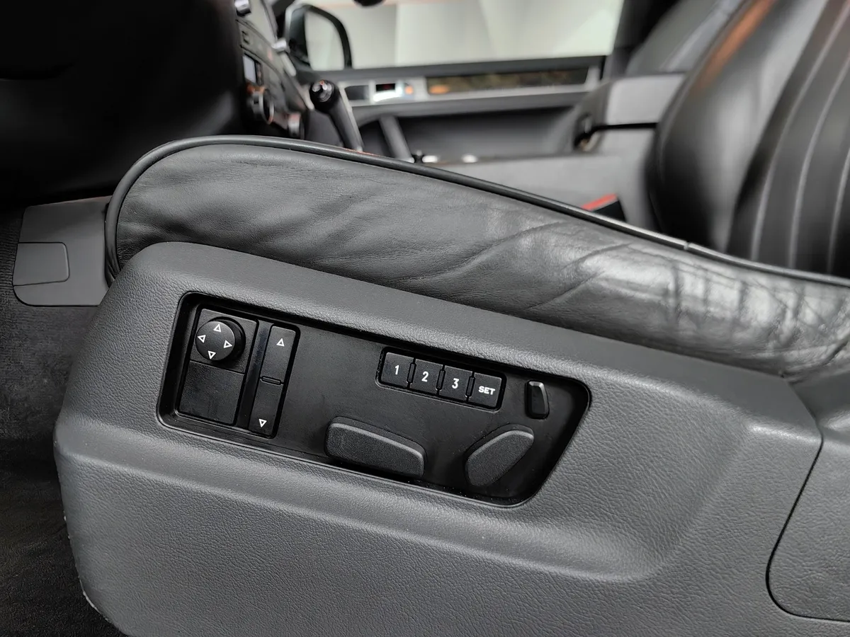 Volkswagen Touareg 4.2 Tiptronic (310 л.с.) Черный в АВИЛОН. Слайд №23