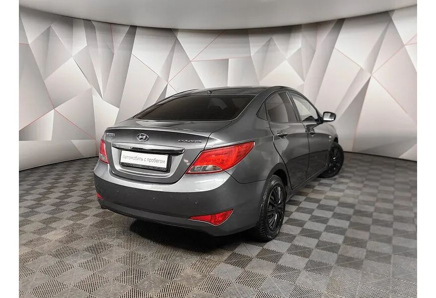 Hyundai Solaris 1.6 MT (123 л.с.) Comfort Серый в АВИЛОН. Слайд №2