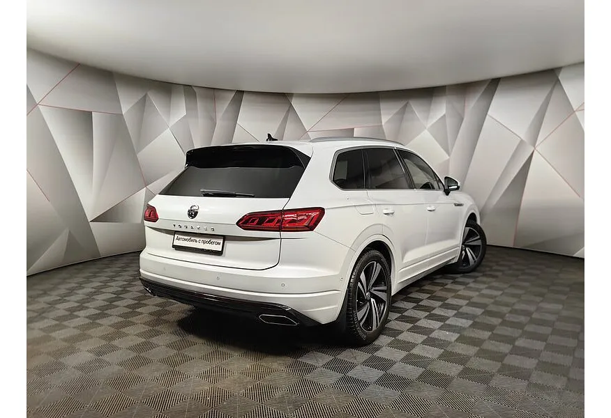 АВИЛОН - Volkswagen Touareg 3.0 V6 TDI Tiptronic 4Motion (249 л.с.) R-Line Белый - slide 7