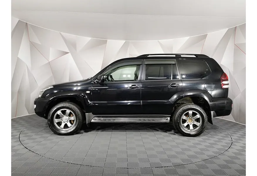 Toyota Land Cruiser Prado 4.0 AT (249 л.с.) Черный в АВИЛОН. Слайд №3