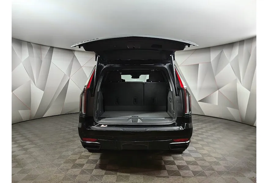 Cadillac Escalade 6.2 AT AWD (420 л.с.) Sport Platinum Черный в АВИЛОН. Слайд №12