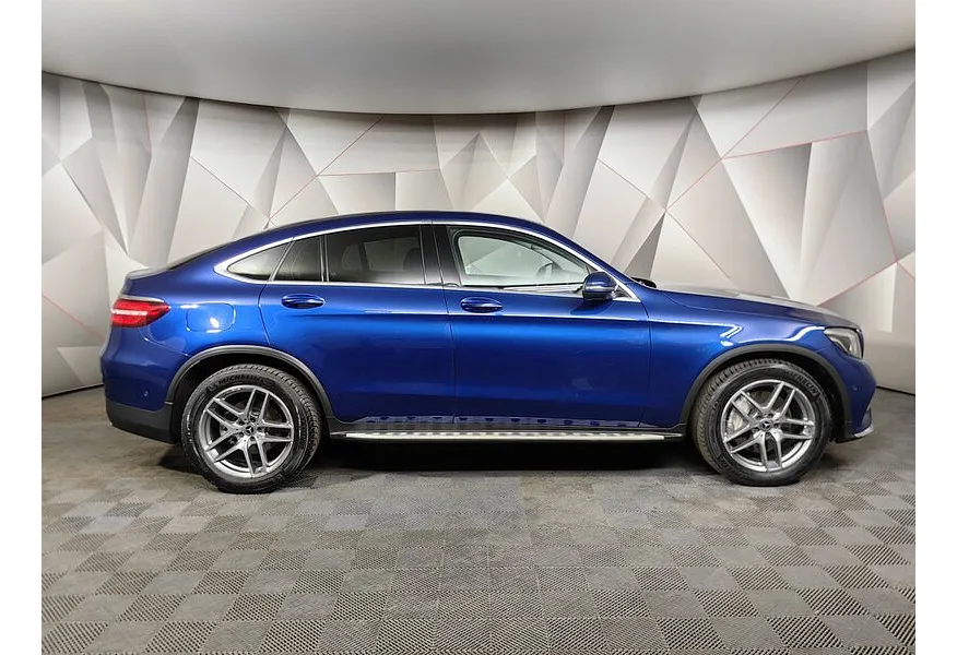 Mercedes-Benz GLC Купе 300 9G-TRONIC 4MATIC (245 л.с.) Sport Синий в АВИЛОН. Слайд №6
