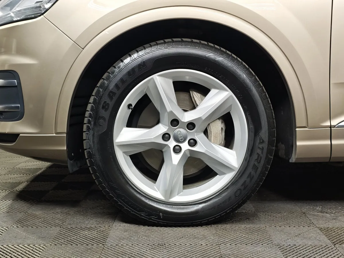 Audi Q7 3.0 TDI Tiptronic quattro (249 л.с.) Бежевый в АВИЛОН. Слайд №9