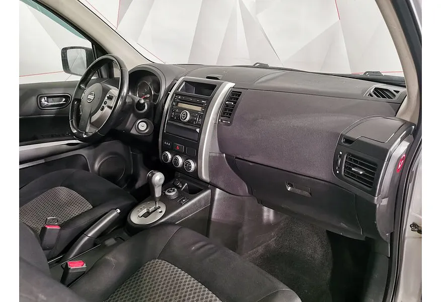 АВИЛОН - Nissan X-Trail 2.5 CVT AWD (171 л.с.) LE Top Серебристый - slide 10