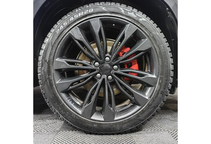 Geely Tugella 2.0 AT AWD (238 л.с.) Flagship Белый в АВИЛОН. Слайд №9