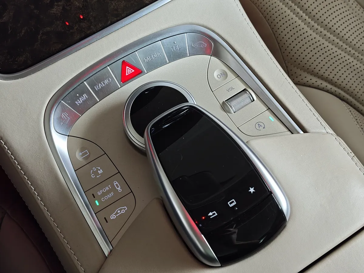 Mercedes-Benz S-Класс S 63 AMG 4Matic Speedshift Plus 7G-Tronic длинная база (585 л.с.) в АВИЛОН. Слайд №24
