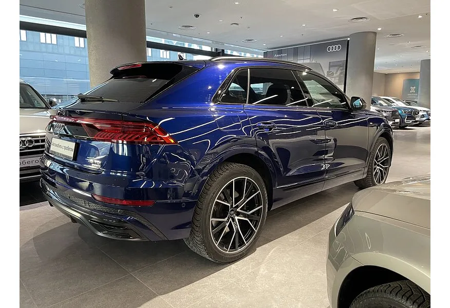 Audi Q8 45 TDI Tiptronic quattro (249 л.с.) Синий в АВИЛОН. Слайд №25