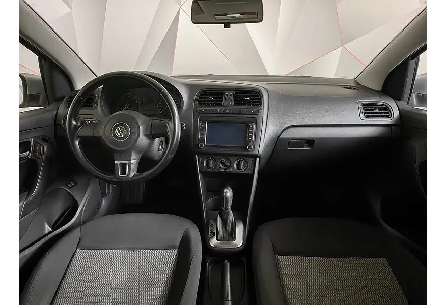 Volkswagen Polo 1.6 Tiptronic (105 л.с.) Comfortline Серебристый в АВИЛОН. Слайд №13