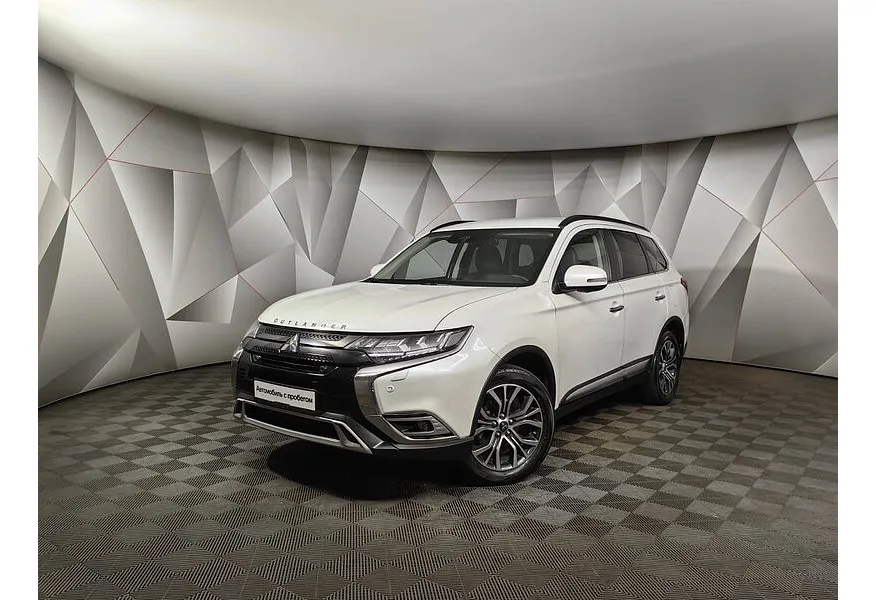 АВИЛОН - Mitsubishi Outlander 2.4 MIVEC CVT 4WD (167 л.с.) Ultimate Plus Белый - slide 0