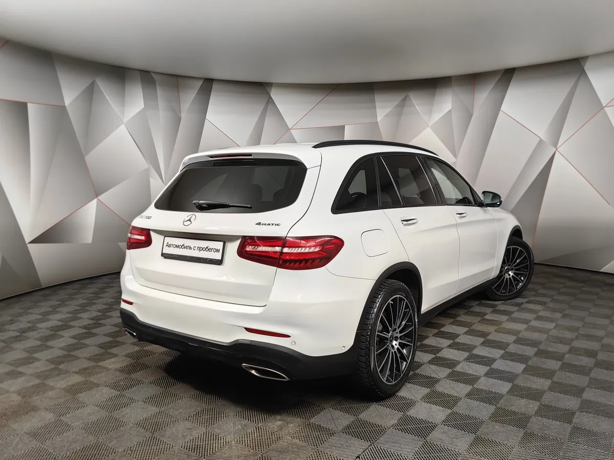 Mercedes-Benz GLC 300 9G-TRONIC 4MATIC (249 л.с.) Sport Plus (Локальная сборка) Белый в АВИЛОН. Слайд №2