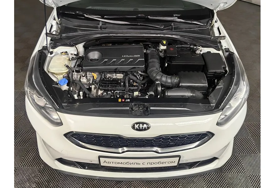 Kia Ceed 1.4 T-GDI AMT (140 л.с.) Prestige Белый в АВИЛОН. Слайд №11