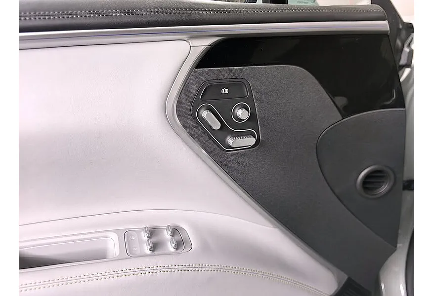 Avatr 11 Long Range Dual Motor AT 4WD (309 л.с.)  Luxury Edition  Зеленый в АВИЛОН. Слайд №20