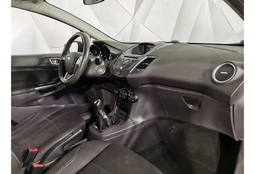 Ford Fiesta 1.6 Ti-VCT MT (105 л.с.) Trend Серый в АВИЛОН. Слайд №13 Ford Fiesta 1.6 Ti-VCT MT (105 л.с.) Trend Серый в АВИЛОН. Слайд №13