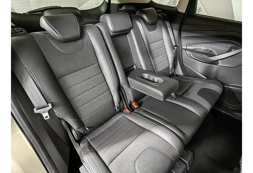 Ford Kuga 1.6 EcoBoost AT AWD (150 л.с.) Titanium Зеленый в АВИЛОН. Слайд №17