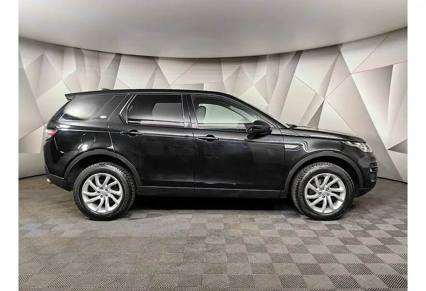 Land Rover Discovery Sport 2.0 TD4 AT AWD (150 л.с.) SE Черный в АВИЛОН. Слайд №6