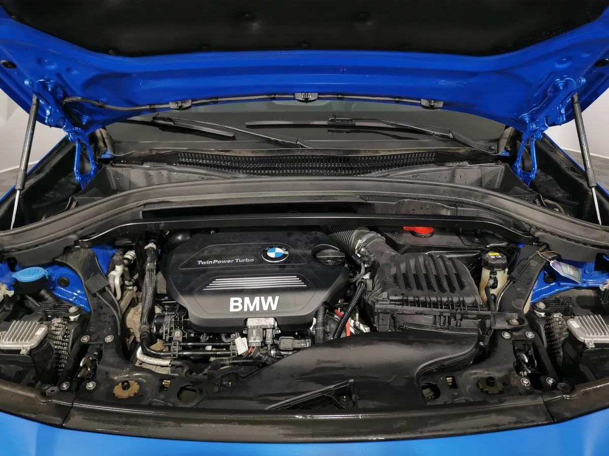 BMW X2 18d xDrive AT (150 л.с.) M Sport Синий в АВИЛОН. Слайд №10