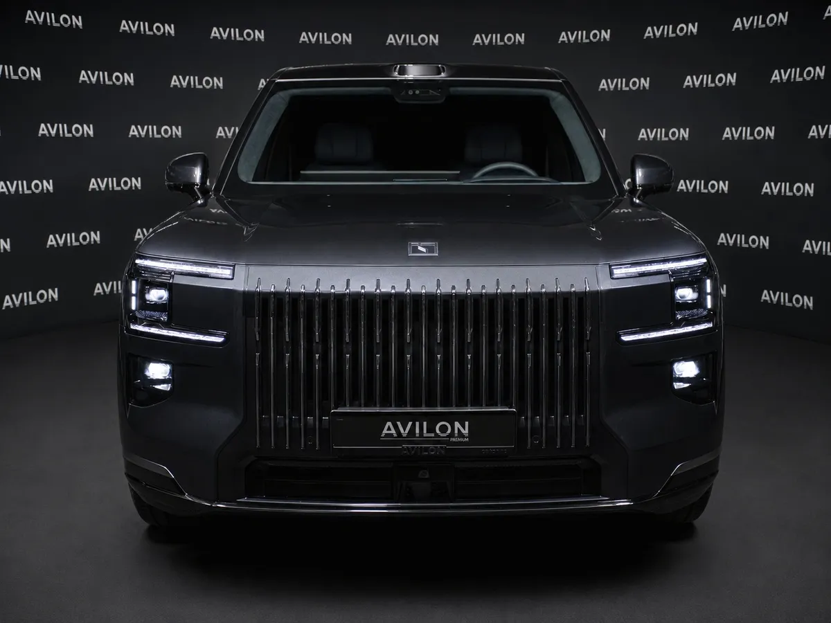 Zeekr 9X 2.0h AT 4WD (1177 л.с.) Ultra Серый в АВИЛОН. Слайд №3