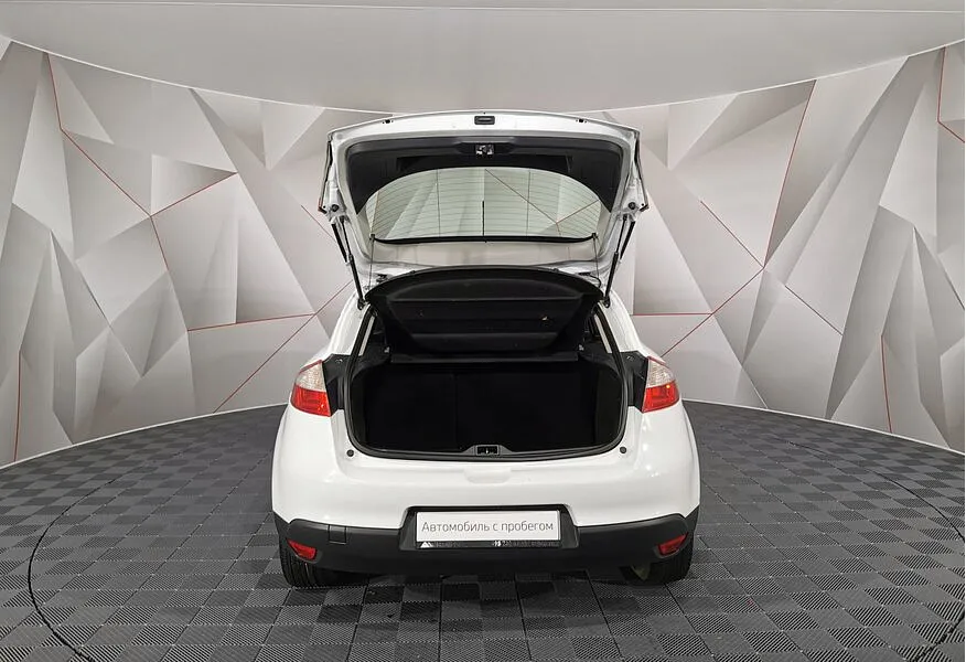 АВИЛОН - Renault Megane 1.6 MT (106 л.с.) Белый - slide 17