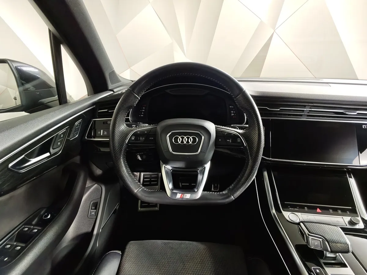 Audi Q7 3.0 TDI Tiptronic quattro (286 л.с.) Черный в АВИЛОН. Слайд №20