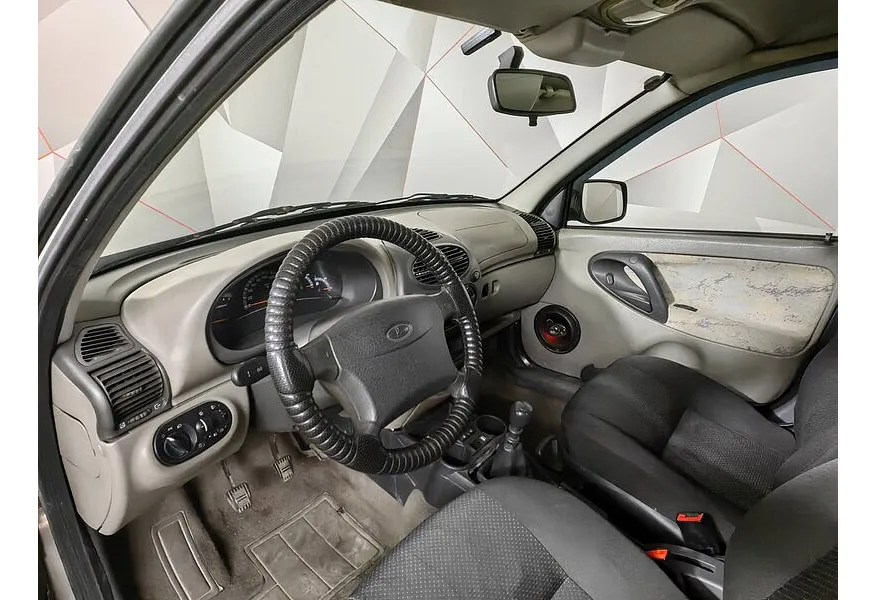 ВАЗ (Lada) Kalina 1.6 MT 8 кл (81 л.с.) 11183-30-046 Норма Серый в АВИЛОН. Слайд №16