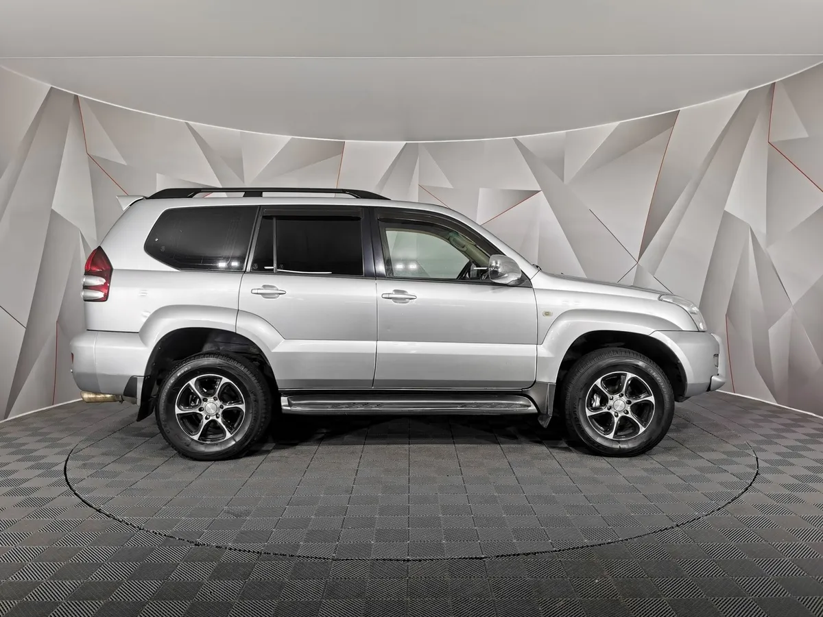 Toyota Land Cruiser Prado 2.7 AT (163 л.с.) Белый в АВИЛОН. Слайд №6