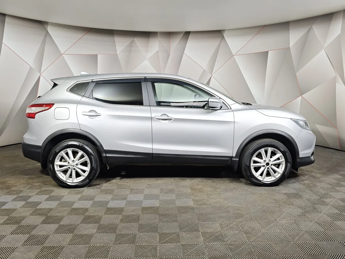 Nissan Qashqai 2.0 CVT AWD (144 л.с.) Серебристый в АВИЛОН. Слайд №6