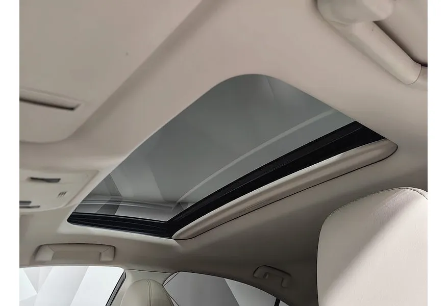 Lexus ES 200 AT (150 л.с.) Черный в АВИЛОН. Слайд №21