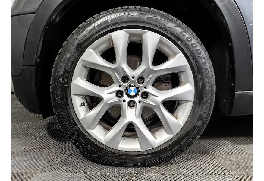BMW X5 xDrive35i Steptronic (306 л.с.) Серый в АВИЛОН. Слайд №7 BMW X5 xDrive35i Steptronic (306 л.с.) Серый в АВИЛОН. Слайд №7