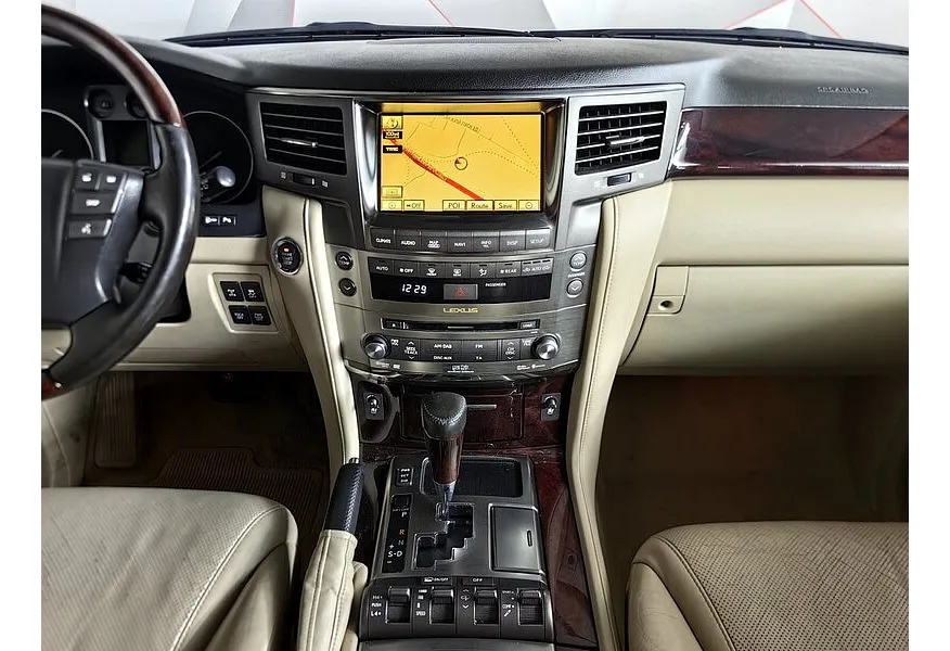 LIVE. Слайд №11