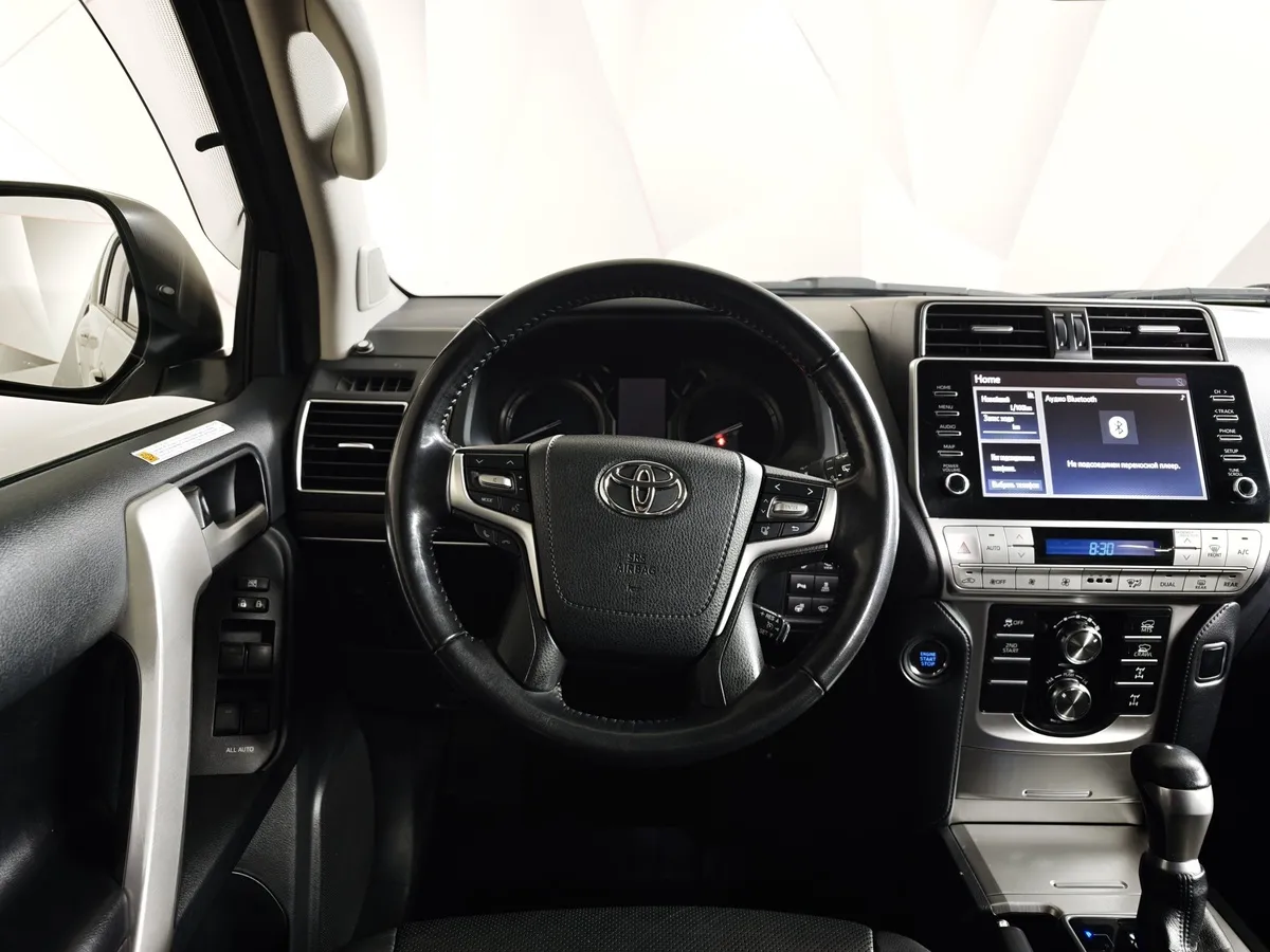 Toyota Land Cruiser Prado 2.8D AT AWD (200 л.с.) Black Vision Белый в АВИЛОН. Слайд №20