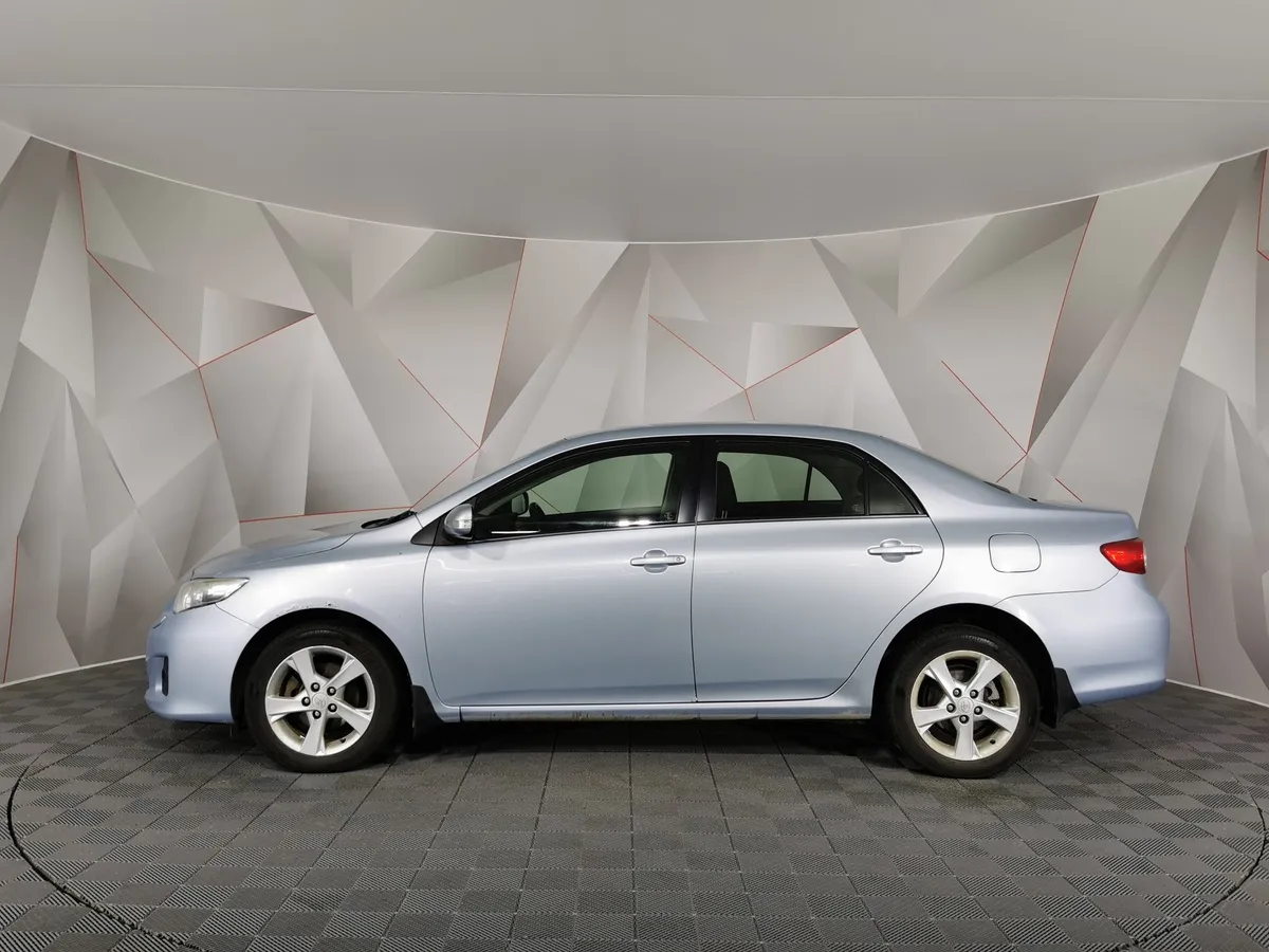 Toyota Corolla 1.6 MT (124 л.с.) Comfort Голубой в АВИЛОН. Слайд №5